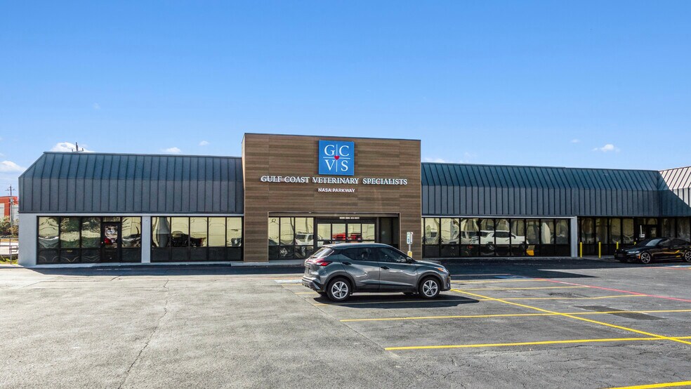 20610 Gulf Fwy, Webster, TX à vendre - Photo de l’immeuble – Image 2 sur 4
