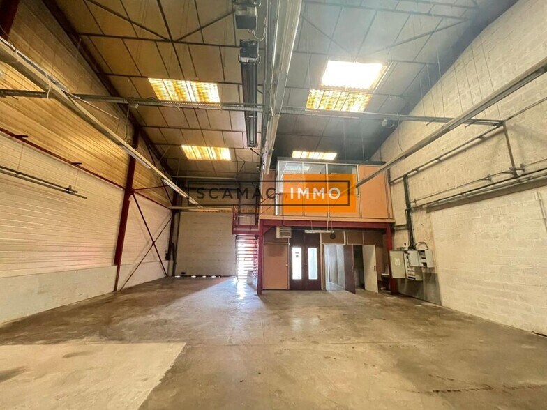 Industriel/Logistique dans Wissous à louer - Photo intérieure – Image 2 sur 5