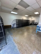 14221-14239 Inwood Rd, Dallas, TX à louer Photo de l’immeuble– Image 1 sur 8