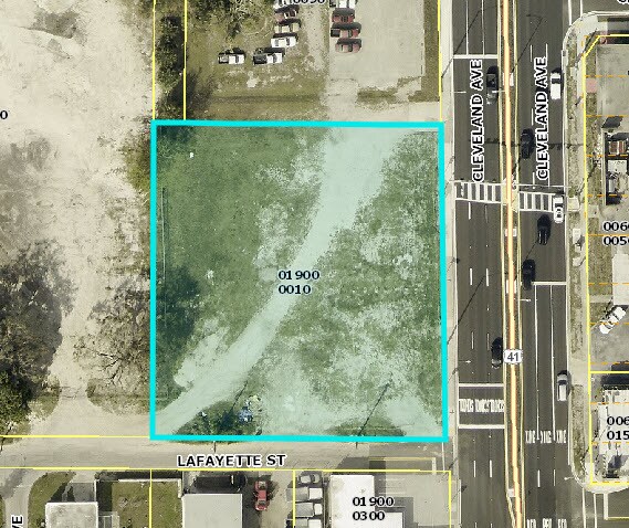 2270 Cleveland ave, Fort Myers, FL à vendre - Photo de l’immeuble – Image 3 sur 3