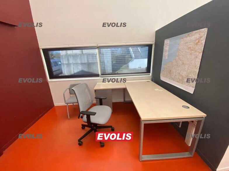 Bureau dans Amiens à louer - Photo de l’immeuble – Image 2 sur 6