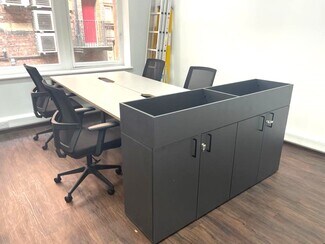 Plus de détails pour 15-17 Grape St, Londres - Bureau à louer