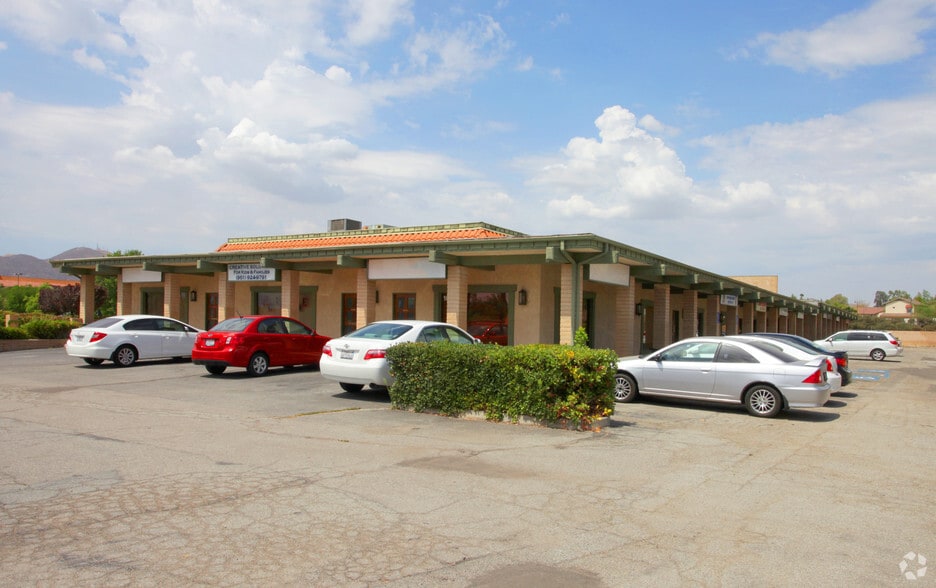24760 Sunnymead Blvd, Moreno Valley, CA à louer - Photo principale – Image 1 sur 3