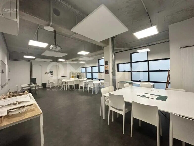 Bureau dans Lyon à vendre - Photo de l’immeuble – Image 2 sur 6