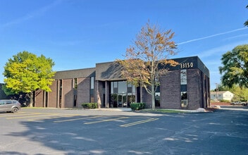 33150 Schoolcraft Rd, Livonia, MI à louer Photo intérieure– Image 1 sur 2