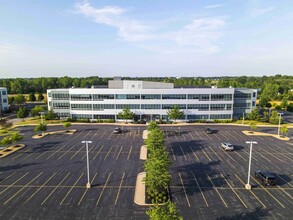 600 Airborne Pky, Cheektowaga, NY à louer Photo intérieure– Image 1 sur 23