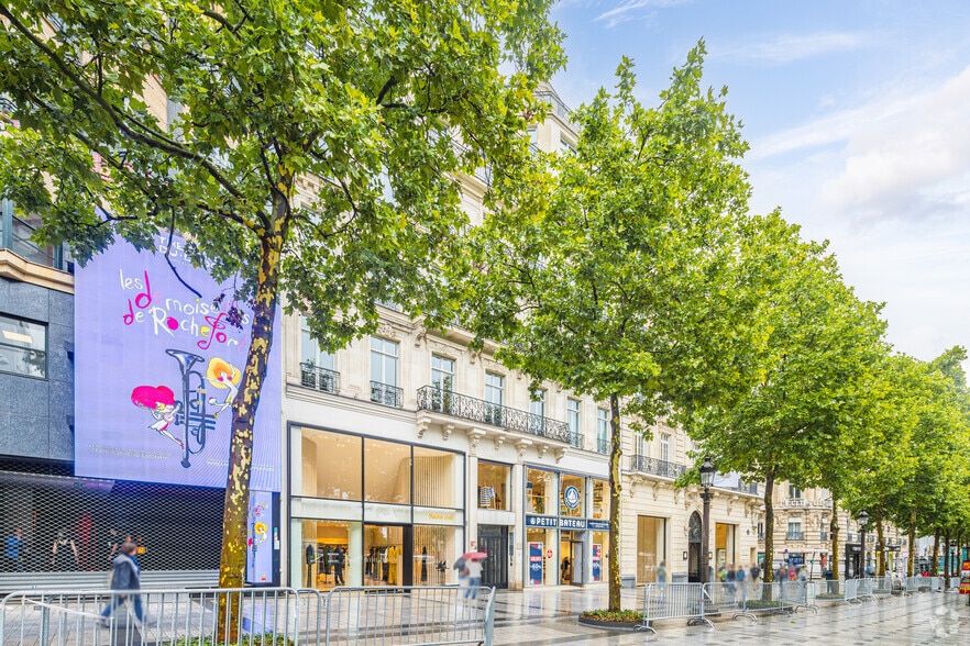 116 Avenue Des Champs Elysées, Paris à louer - Photo de l’immeuble – Image 1 sur 14