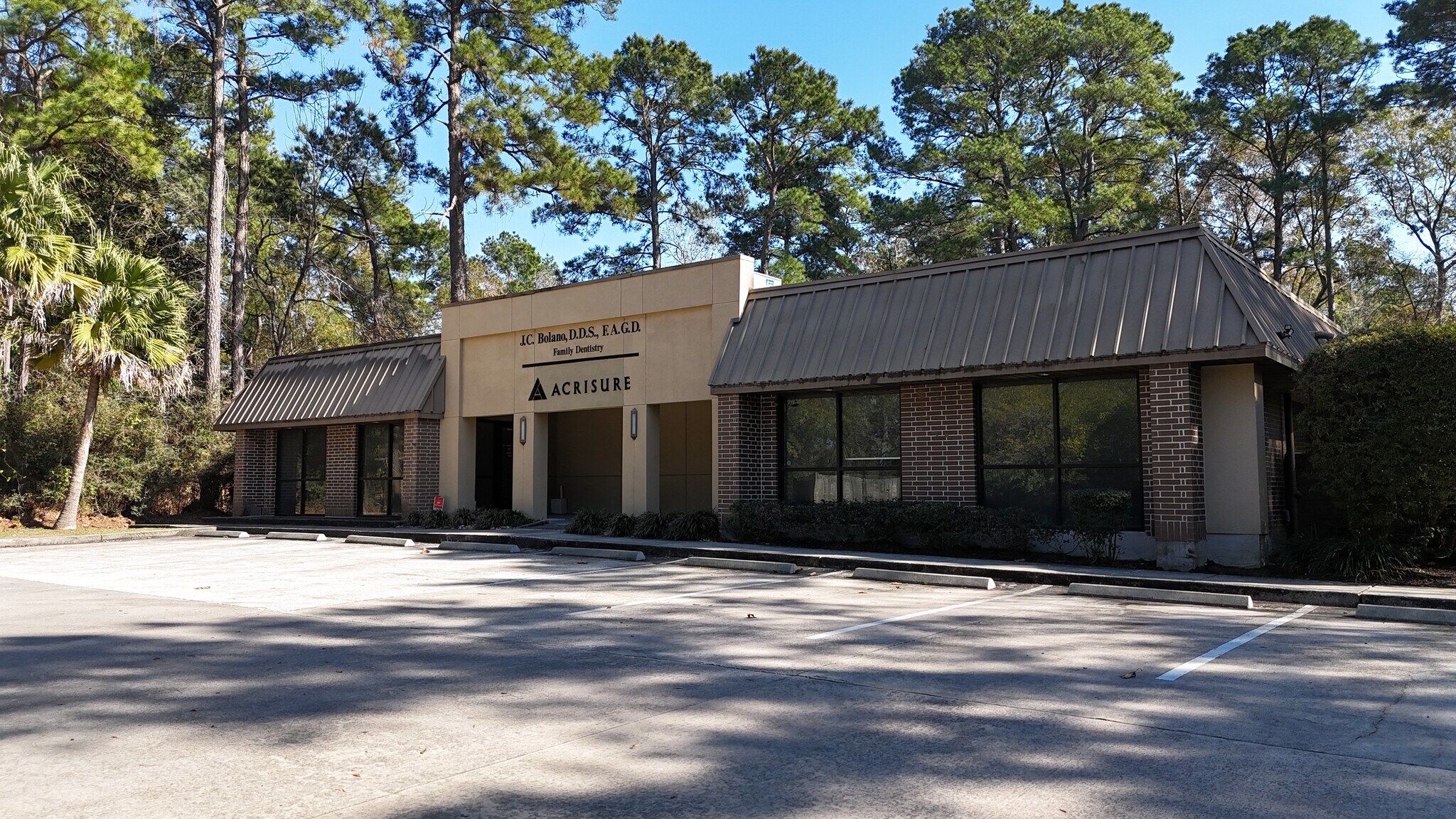 5202 Shadowbend Pl, The Woodlands, TX à louer Photo principale– Image 1 sur 17