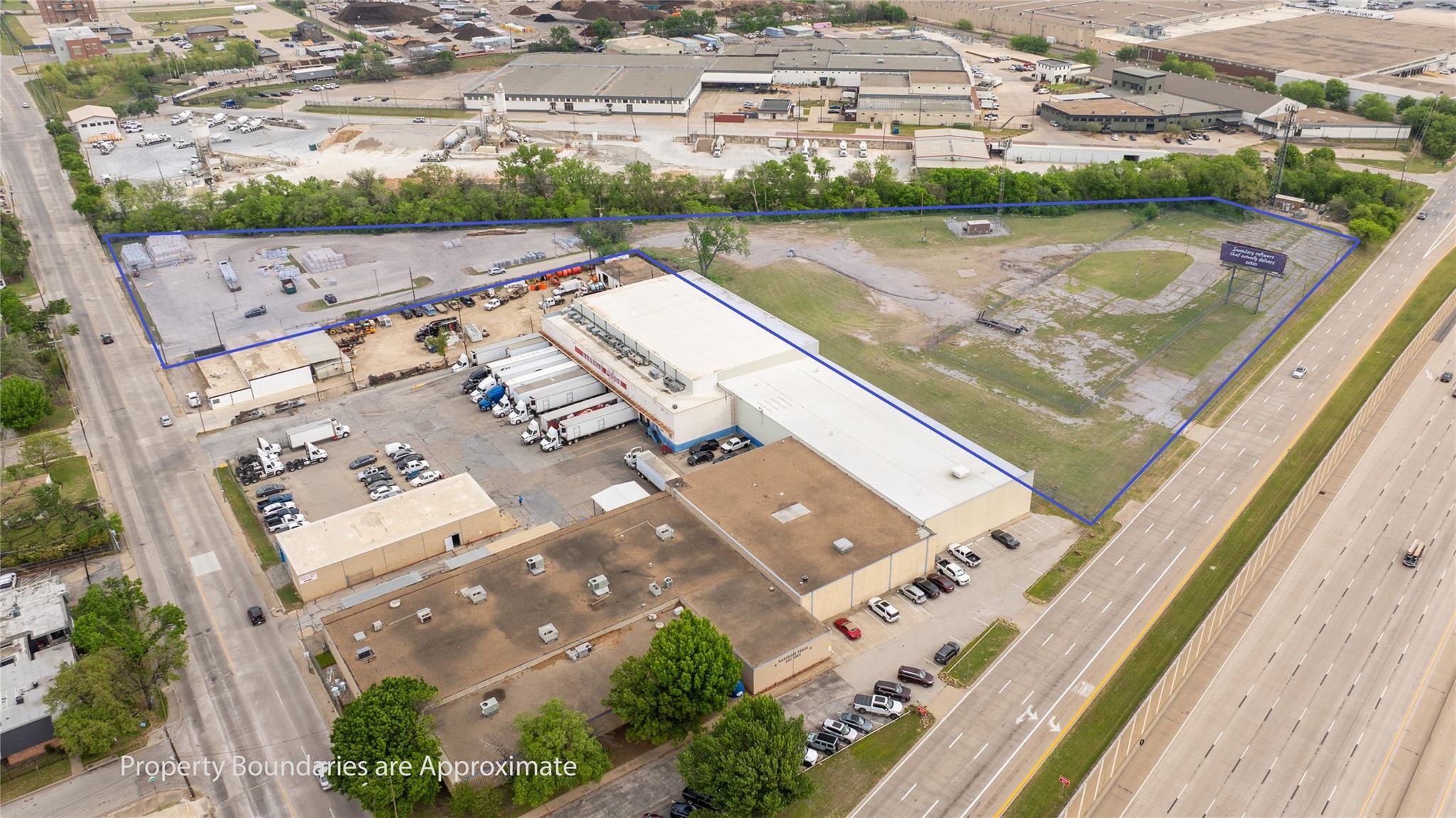5301 Hemphill St, Fort Worth, TX à vendre Aérien– Image 1 sur 17