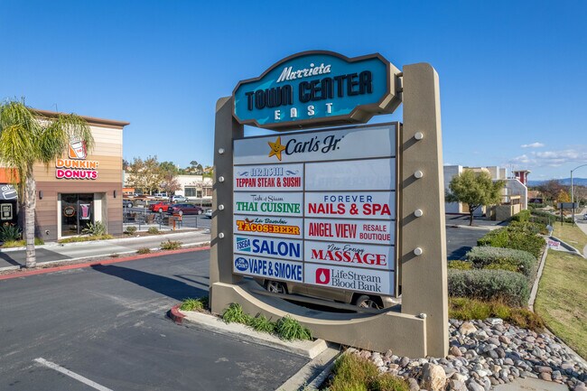 Plus de détails pour 40355-40385 Murrieta Hot Springs Rd, Murrieta, CA - Local commercial à louer