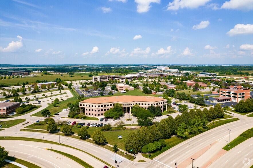 4600 American Pky, Madison, WI à vendre - Aérien – Image 2 sur 16