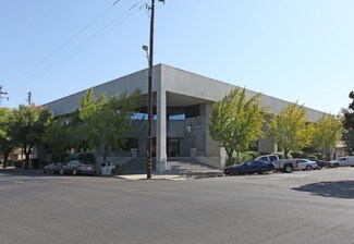 Plus de détails pour 1300 K St, Modesto, CA - Coworking à louer