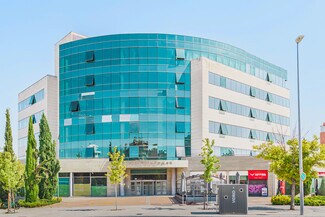 Plus de détails pour Glorieta del Mar Caribe, 1, Madrid - Local commercial à louer