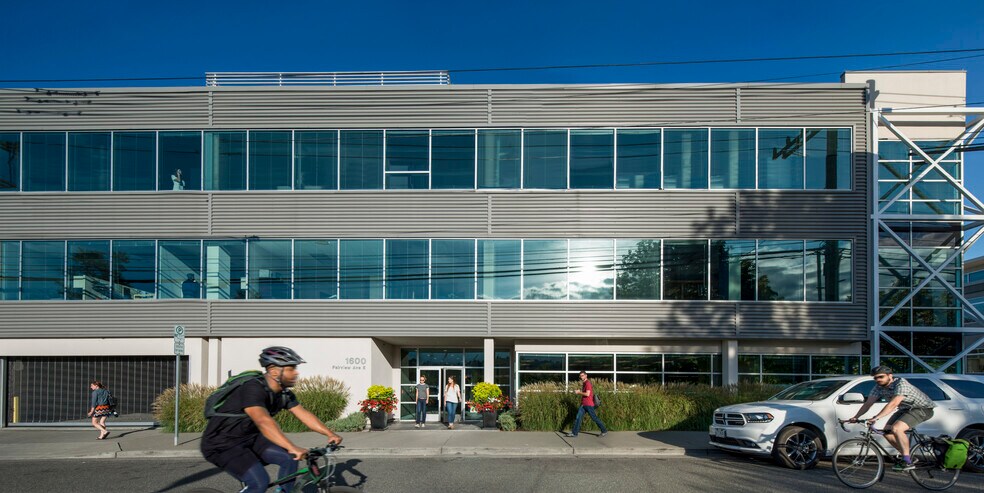 1600 Fairview Ave E, Seattle, WA à louer - Photo de l’immeuble – Image 2 sur 4