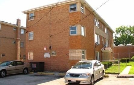 12934 Page Ct, Blue Island, IL à vendre - Photo principale – Image 1 sur 10