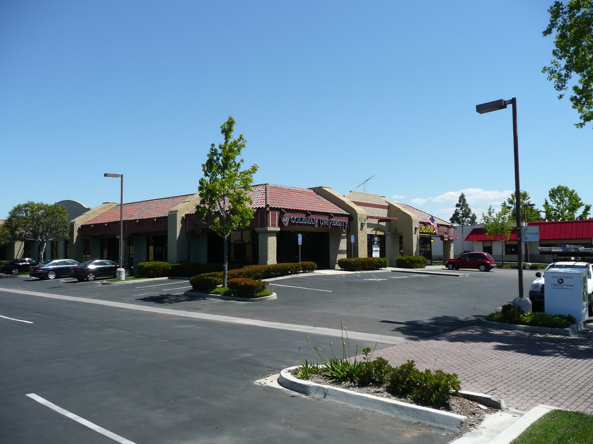 1284 W San Marcos Blvd, San Marcos, CA à louer Photo de l’immeuble– Image 1 sur 8