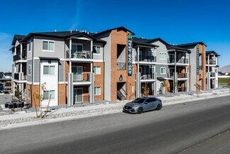 Plus de détails pour 1241 N Lexington Greens Dr, Tooele, UT - Logement à vendre