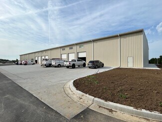 Plus de détails pour 18760 Johnson Dr, Shawnee, KS - Industriel/Logistique à vendre