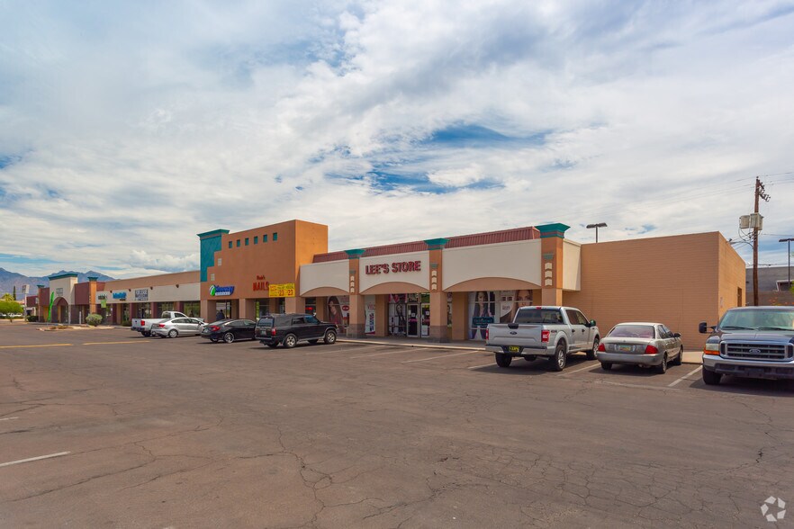 4170-4192 E 22nd St, Tucson, AZ à vendre - Photo principale – Image 1 sur 1