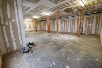 919 Greensboro Ave, Tuscaloosa, AL à louer Photo intérieure– Image 1 sur 12