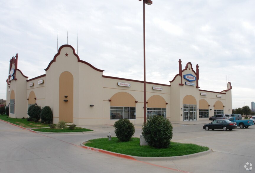 232 NE 28th St, Fort Worth, TX à louer - Photo de l’immeuble – Image 2 sur 2