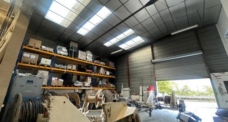 Local d’activités dans Chassieu à louer - Photo intérieure – Image 3 sur 6