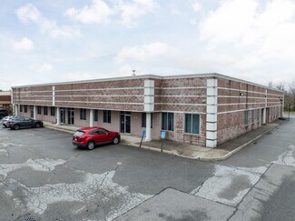 Plus de détails pour 54 Old Dock Rd, Yaphank, NY - Industriel/Logistique à louer