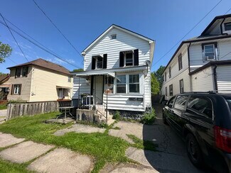 Plus de détails pour 98 St Arnaud St, Port Colborne, ON - Logement à vendre