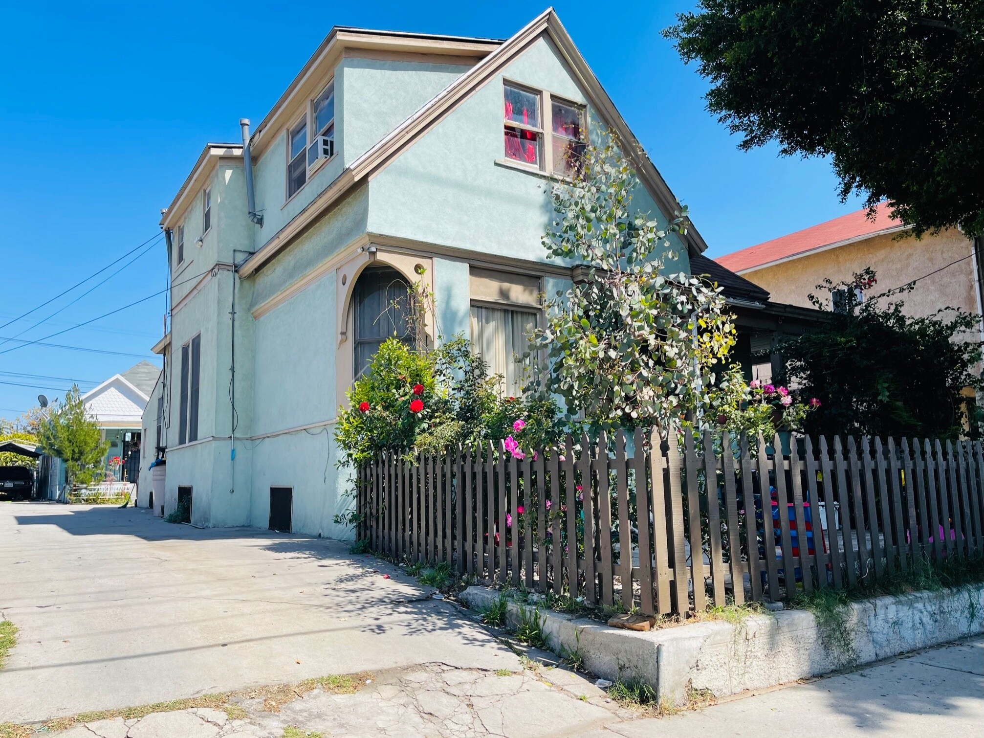 2432 Workman St, Los Angeles, CA à vendre Photo principale– Image 1 sur 34