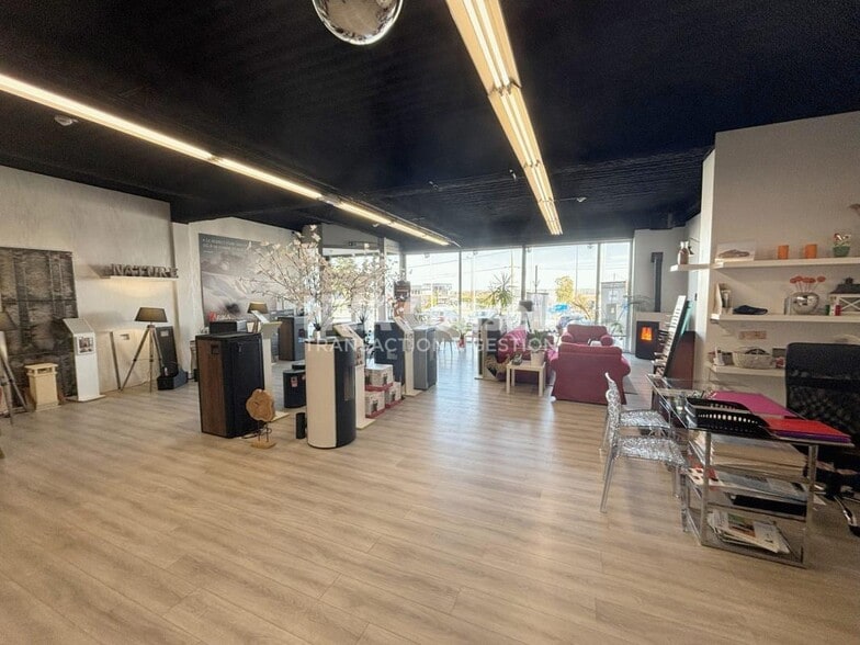 7 Avenue Du Général Leclerc, Pierrelaye à louer - Photo de l’immeuble – Image 2 sur 8