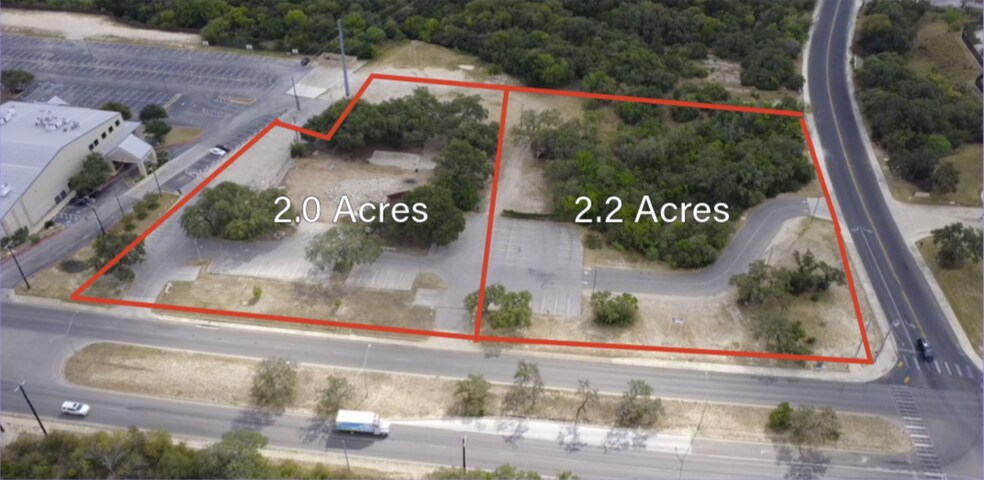 9340 Westover Hills Blvd, San Antonio, TX à vendre - Photo de l’immeuble – Image 2 sur 5