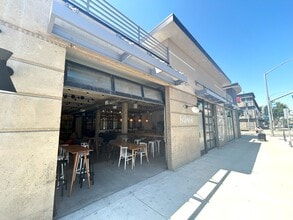 700 E Broadway, Long Beach, CA à louer Photo intérieure– Image 2 sur 10