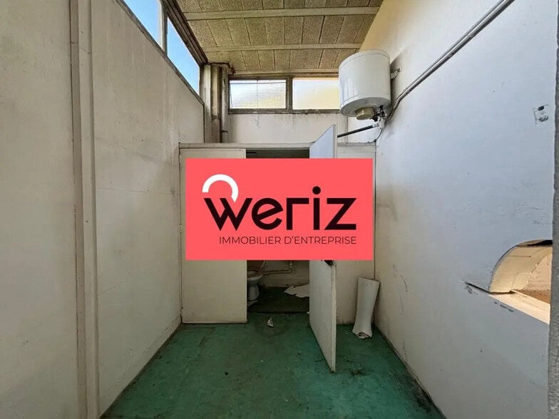 Local d’activités dans Gémenos à louer - Photo intérieure – Image 3 sur 5