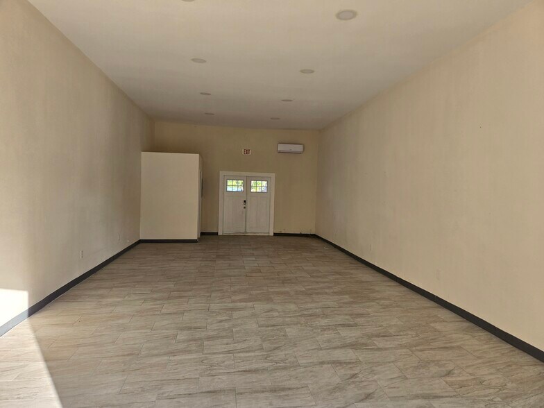 123 Martin Luther King Ave, Clearwater, FL à louer - Photo de l’immeuble – Image 2 sur 13