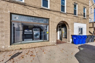 82 Water St, Torrington, CT à louer Photo de l’immeuble– Image 2 sur 4