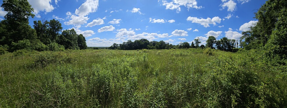 West County Road 350 South, Connersville, IN à vendre - Photo de l’immeuble – Image 2 sur 13