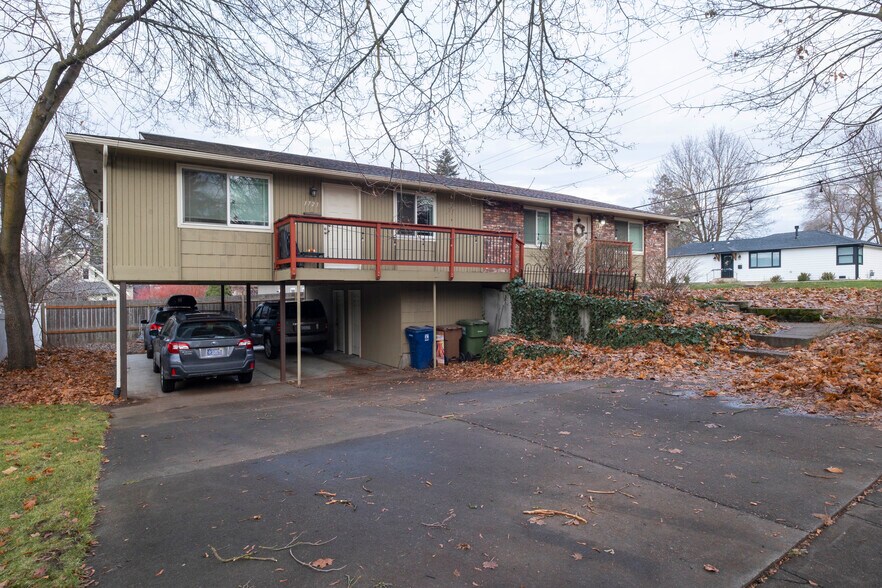 1723 E 13th Ave, Spokane, WA à vendre - Photo de l’immeuble – Image 2 sur 14