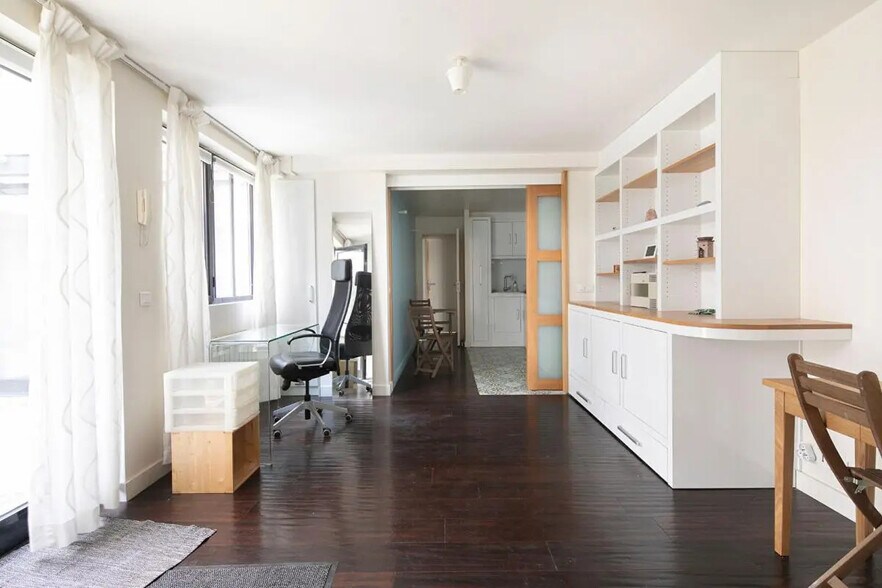 Bureau dans Paris à vendre - Photo de l’immeuble – Image 2 sur 10
