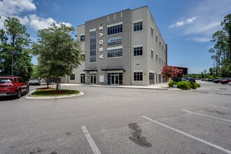 14797 Philips Hwy, Jacksonville, FL à louer Photo de l’immeuble– Image 1 sur 27