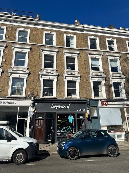 12 Englands Ln, Londres à louer - Photo de l’immeuble – Image 3 sur 5
