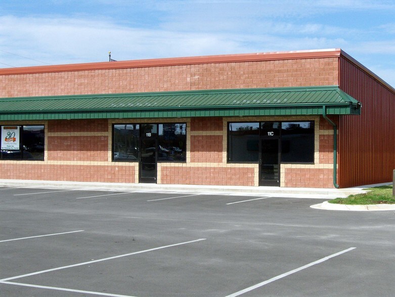 11 NW 67th St, Lawton, OK à louer - Photo de l’immeuble – Image 2 sur 3