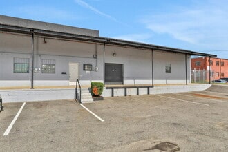 1500-1526 Industrial Blvd, Jacksonville, FL à louer Photo de l’immeuble– Image 1 sur 8
