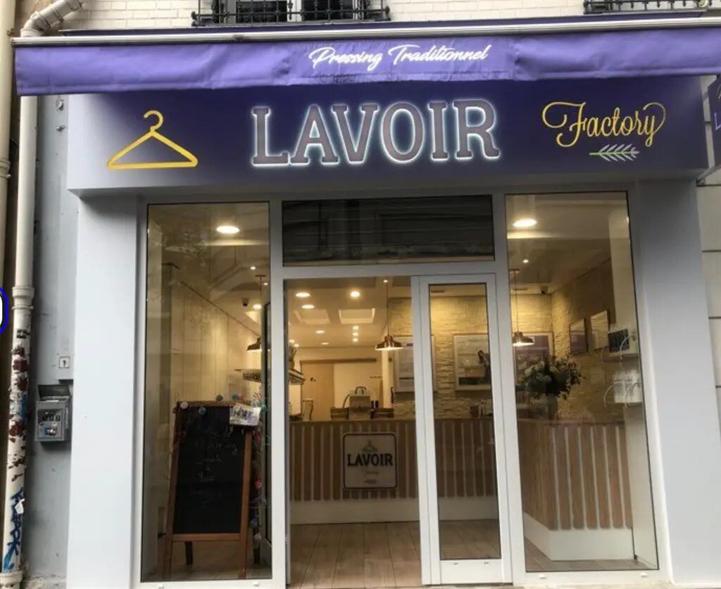 Local commercial dans Paris à louer Photo de l’immeuble– Image 1 sur 3