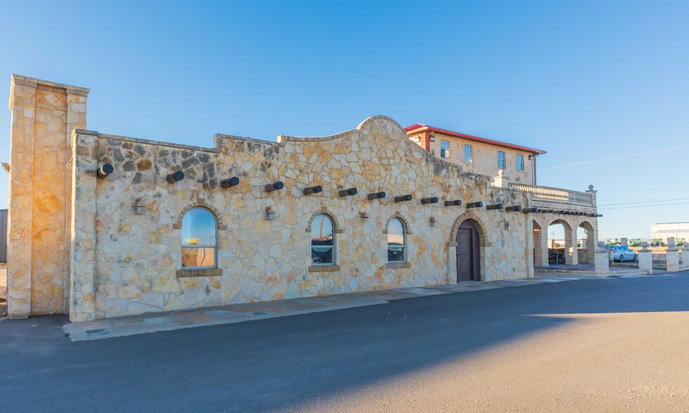 11805 I-27, Amarillo, TX à louer - Photo principale – Image 1 sur 15
