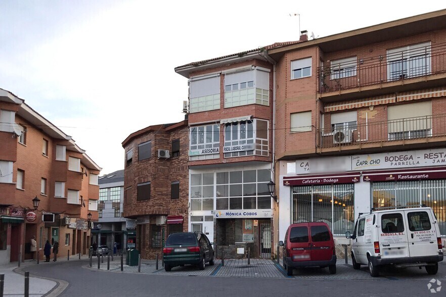 Immeuble residentiel dans Galapagar, Madrid à vendre - Photo de l’immeuble – Image 2 sur 2