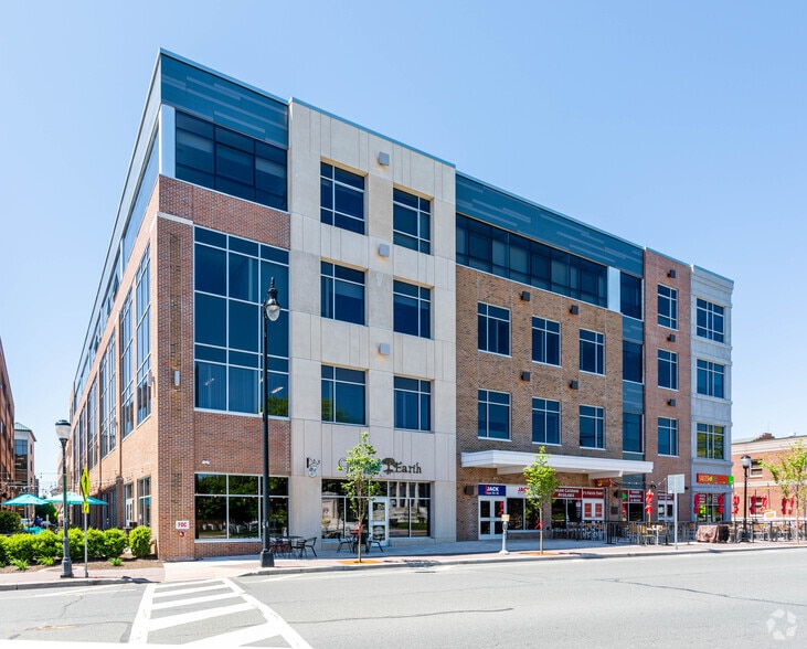 46-56 E Main St, Somerville, NJ à louer - Photo de l’immeuble – Image 2 sur 8