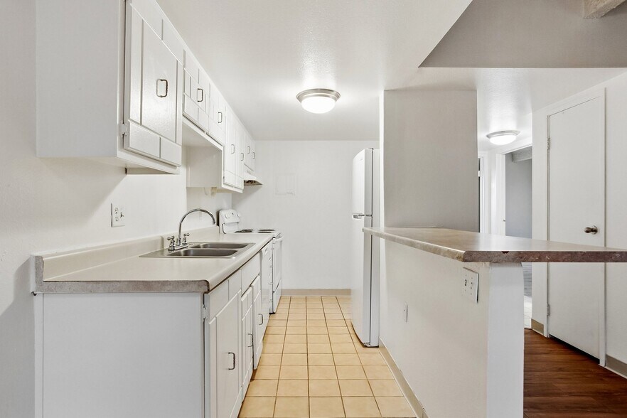 7655 W 67th Ave, Arvada, CO à vendre - Photo de l’immeuble – Image 2 sur 37