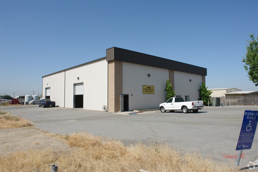 6657 Meany Ave, Bakersfield, CA à vendre - Photo de l’immeuble – Image 2 sur 7