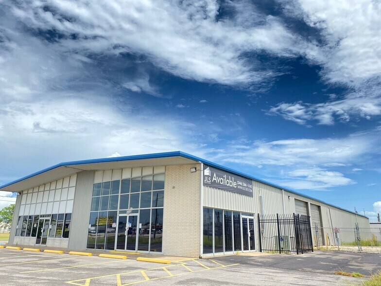 3001 FM 1765, Texas City, TX à louer - Photo de l’immeuble – Image 2 sur 7