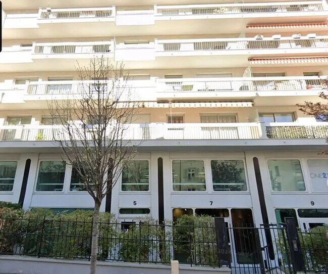 Plus de détails pour 5 Rue Ybry, Neuilly-sur-Seine - Bureau à vendre